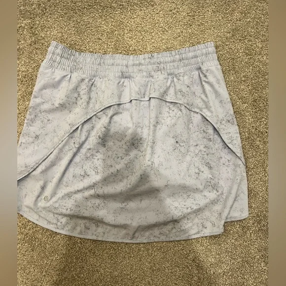 lululemon athletica Light Gray Skirt - Picture 11 of 12